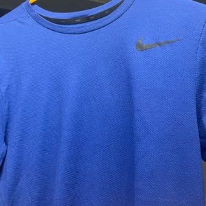 Nike Men’s Blue Drifit Tee Size M
